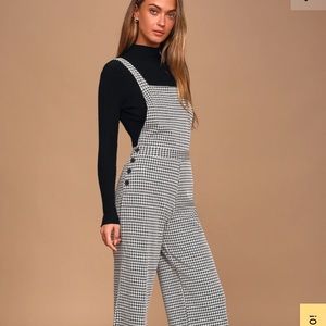 Amuse Society Chic Houndstooth Romy Jumpsuit